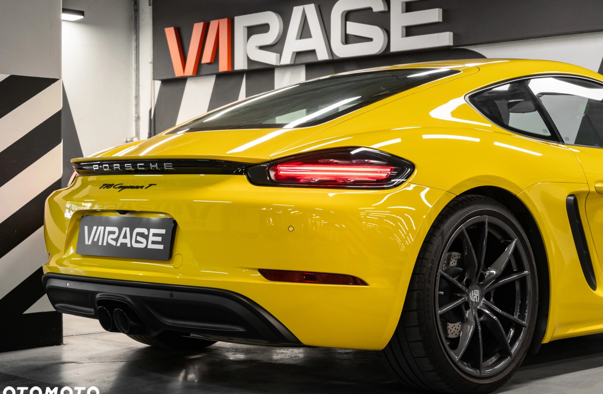Porsche 718 Cayman cena 429900 przebieg: 13550, rok produkcji 2023 z Kraków małe 742